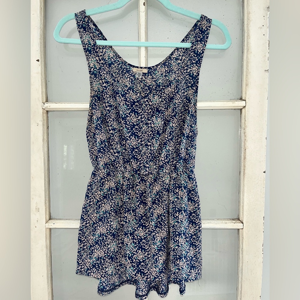 American Rags, S , multi color button down sleeveless